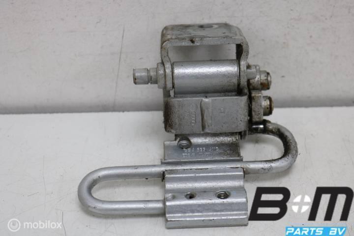 Portierscharnier linksonder VW Passat 3BG 3B4833411C, Auto-onderdelen, Carrosserie en Plaatwerk, Gebruikt