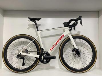 Sensa Giulia GF Bright White LTD Ultegra Di2 53cm Shiny Brig beschikbaar voor biedingen