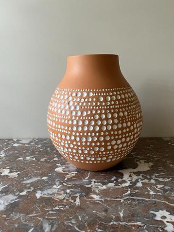 Terracotta vaas Hella Jongerius IKEA beschikbaar voor biedingen