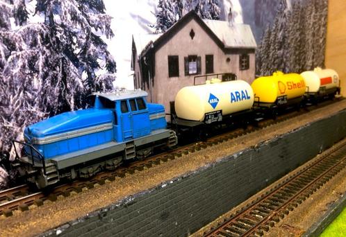 Märklin rangeerloc DHG 3078 met 3 olie rijtuigen DB, Hobby en Vrije tijd, Modeltreinen | H0, Gebruikt, Treinset, Wisselstroom