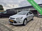 Ford Focus Wagon 1.0 EcoBoost Titanium, Nieuwe D-Riem, Trekh, Euro 5, Gebruikt, Zwart, Navigatiesysteem