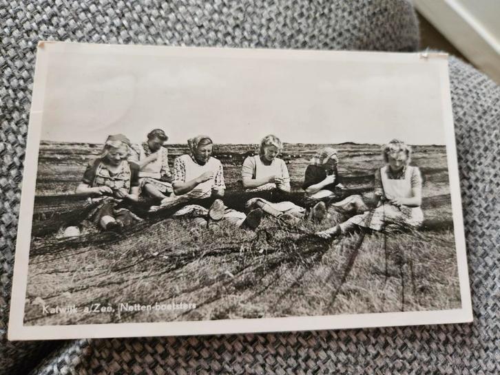 Katwijk aan Zee netten boetsters, Verzamelen, Ansichtkaarten | Nederland, Gelopen, 1940 tot 1960, Ophalen of Verzenden
