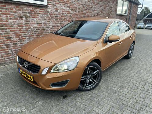 Volvo S60 1.6 T3 Summum, Auto's, Volvo, Bedrijf, Te koop, S60, ABS, Achteruitrijcamera, Airbags, Airconditioning, Alarm, Bluetooth