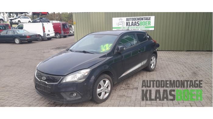 Portier 2Deurs links van een Kia Pro Cee'd (1K), Auto-onderdelen, Carrosserie en Plaatwerk, Deur, Kia, Gebruikt, 6 maanden garantie