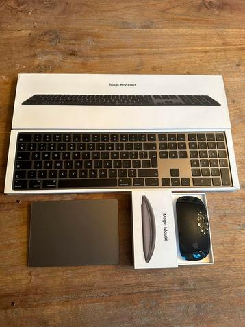 Apple Magic Keyboard Numeric, Mouse en Trackpad | NIEUWSTAAT beschikbaar voor biedingen