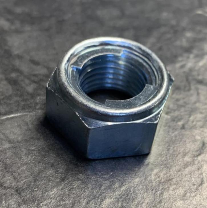 Moer achterwielas Kymco Minarelli Horizontaal Vert 60105, Motoren, Tuning en Styling, Ophalen of Verzenden