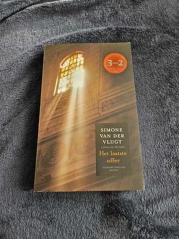 Simone van der Vlugt - Het laatste offer beschikbaar voor biedingen