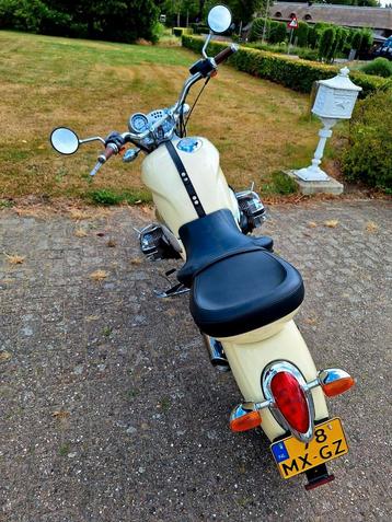 Te koop.  BMW R 1200C  beschikbaar voor biedingen