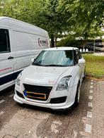 Suzuki Swift 1.3 5D AUT 2010 Parelmoer Wit, Auto's, Euro 5, Stof, Zwart, 400 kg