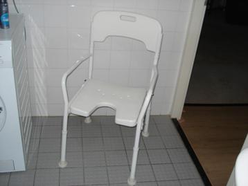 douche stoel beschikbaar voor biedingen