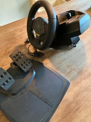 Logitech Momo Racing Force Feedback Set beschikbaar voor biedingen