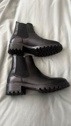 Chelsea boots van Van Haren maat 39 nieuw, Ophalen of Verzenden, Zo goed als nieuw, Zwart, Boots