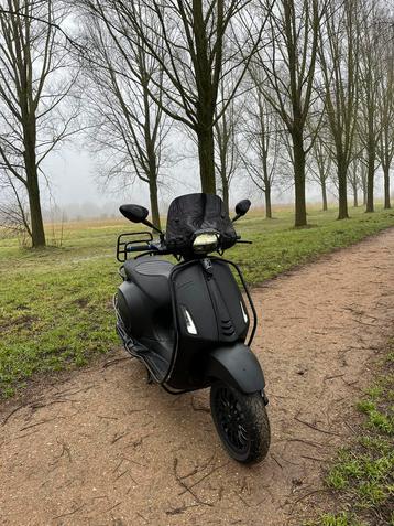 Vespa Sprint 4takt Iget 2020 ( Te koop of Ruil )! beschikbaar voor biedingen