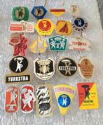 21 Vintage Turkstra Beschuit Speldjes, Ophalen of Verzenden, Gebruikt, Merk, Speldje of Pin
