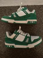 LV schoenen - maat 43, Wit, Ophalen of Verzenden, Sneakers of Gympen, Zo goed als nieuw