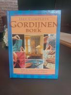 Het Complete Gordijnen Boek, Ophalen of Verzenden, Gelezen, Borduren en Naaien