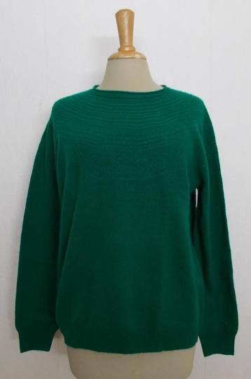 100% wollen groene soepele zachte trui met aparte hals! XL beschikbaar voor biedingen