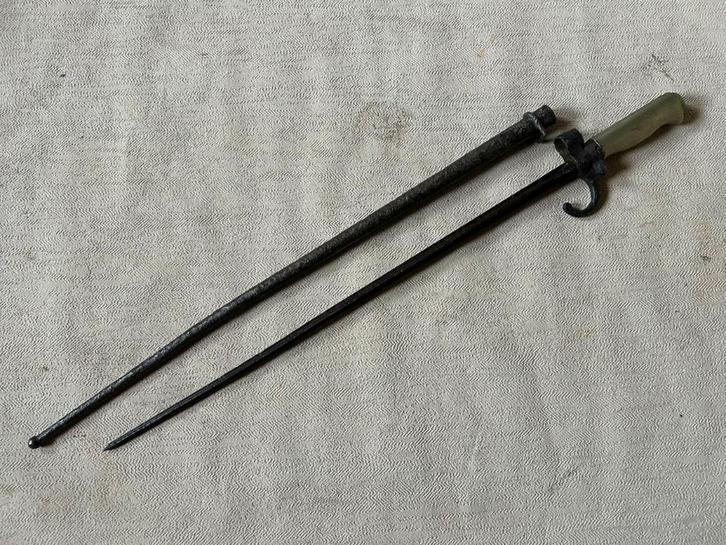 wo1 - Franse bajonet - type rosalie voor lebel 1e model, Verzamelen, Militaria | Algemeen, Landmacht, Mes of Dolk, Overige gebieden