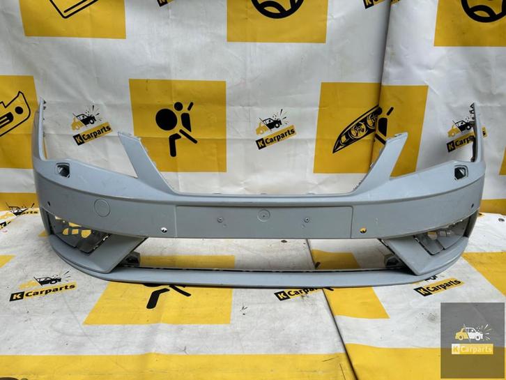 Voorbumper Seat Leon II Facelift KLS 17-22 5f0807221R bumper, Auto-onderdelen, Carrosserie en Plaatwerk, Bumper, Seat, Voor, Gebruikt