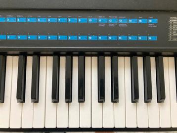 Yamaha KX-88 Midi Master Keyboard beschikbaar voor biedingen