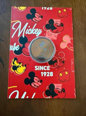 Disney munt - Mickey Walking glass piece - Mickey since 1928 beschikbaar voor biedingen