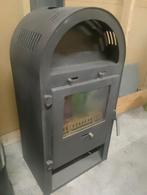 Leuke kleine houtkachel 6kw, Huis en Inrichting, Kachels, Gebruikt, Houtkachel, Ophalen of Verzenden, Vrijstaand