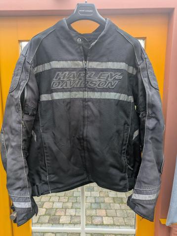 Harley Davidson jas  maat XL.  beschikbaar voor biedingen