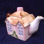 Sierlijke porseleinen antieke theepot anno 1940, Antiek en Kunst, Ophalen of Verzenden