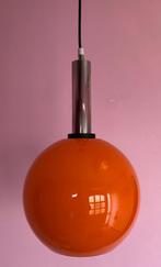 Oranje opaline bol-hanglamp, vintage design, Ophalen of Verzenden, Zo goed als nieuw, Glas, Minder dan 50 cm