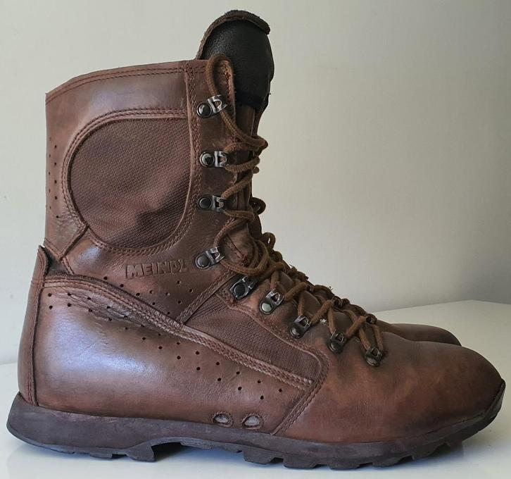 Prachtige Meindl lichtgewicht Wandelschoenen Mt. 305 = 47-48, Sport en Fitness, Bergsport en Wandelen, Zo goed als nieuw, Schoenen