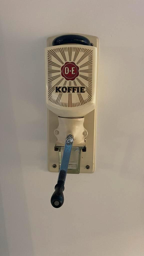 Vintage Douwe Egberts Koffiemolen, Antiek en Kunst, Antiek | Keukenbenodigdheden, Ophalen