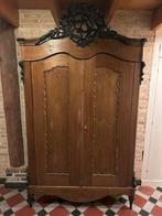 Antieke houten kast met sierlijke details, Antiek en Kunst, Ophalen