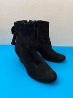 Zwarte Trend One enkellaarsjes in maat 38, Kleding | Dames, Schoenen, Trend One, Ophalen of Verzenden, Zo goed als nieuw, Zwart