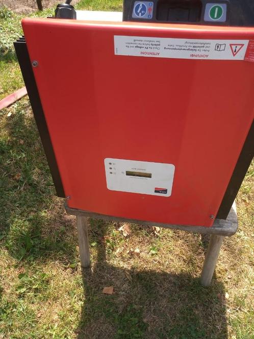 omvormer zonnepanelen, Doe-het-zelf en Verbouw, Overige Doe-het-zelf en Verbouw, Gebruikt, Ophalen