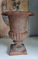 Franse antieke Gietijzeren louvre vaas voor binnen of buiten, Antiek en Kunst, Curiosa en Brocante, Ophalen