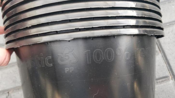 Bloempotten Kweek potten / plantenbakken van 9 of 10 liter, Tuin en Terras, Bloembakken en Plantenbakken, Nieuw, Kunststof, Balkon