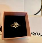 Pandora ring., Sieraden, Tassen en Uiterlijk, Ringen, Met kristal, Ophalen of Verzenden, Dame, Zilver