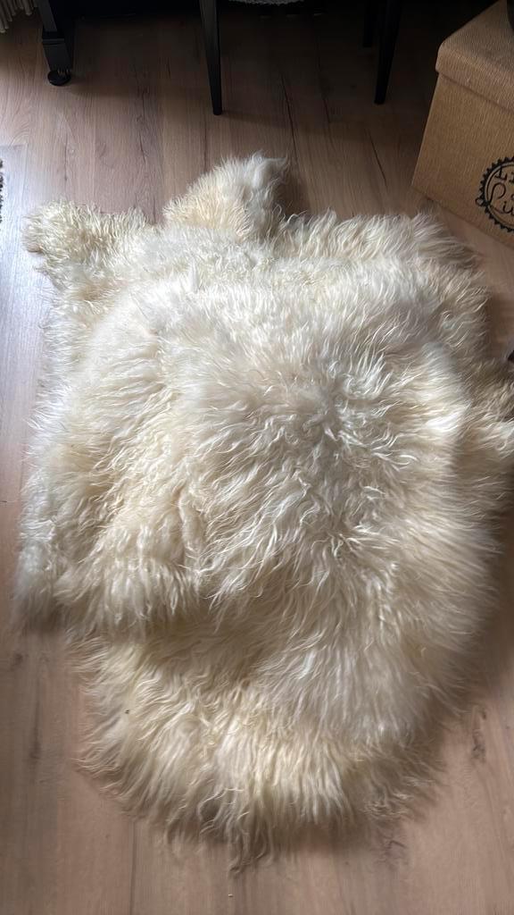 Partijtje Ijslandse schapenvachten - 100% natuurlijk!, Huis en Inrichting, Woonaccessoires | Plaids en Woondekens, Zo goed als nieuw
