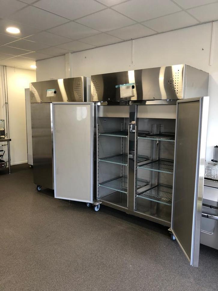 Dubbeldeurs koelkast / vrieskast 1200L + GRATIS LEVERING, Zakelijke goederen, Horeca | Keukenapparatuur, Koelen en Vriezen, Ophalen of Verzenden