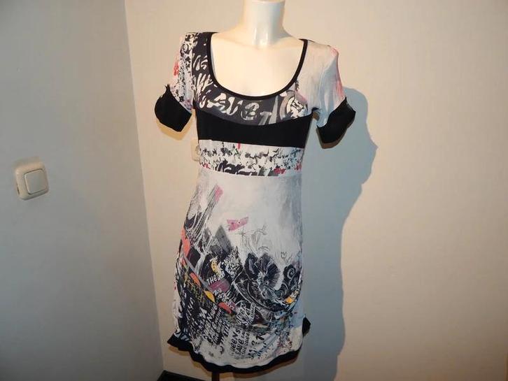 Save the Queen stretch jurk ophaaltje opening rug vintageXXL, Kleding | Dames, Jurken, Zo goed als nieuw, Maat 46/48 (XL) of groter