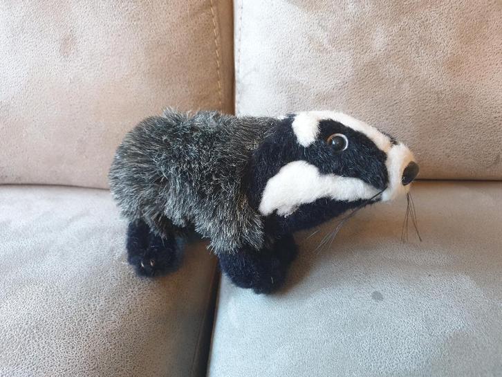 Knuffel - Das, Kinderen en Baby's, Speelgoed | Knuffels en Pluche, Zo goed als nieuw, Overige typen, Ophalen of Verzenden