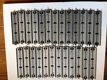 25 rechte 5106 M rails in goede staat. beschikbaar voor biedingen