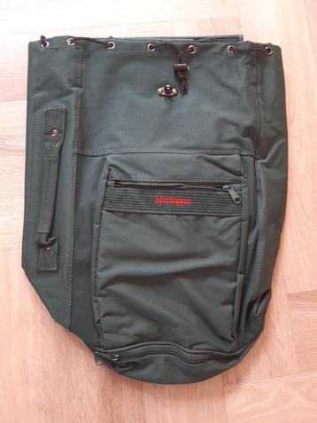 Groene Tas, Rugzak. beschikbaar voor biedingen