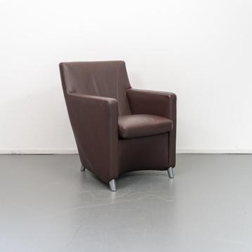2x Leolux Dolcinea Fauteuil bruin Leer - Aluminium Frame beschikbaar voor biedingen