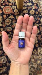 Valor etherische olie Young Living half/3kwart VOL, Ophalen of Verzenden, Zo goed als nieuw, Handen en Nagels