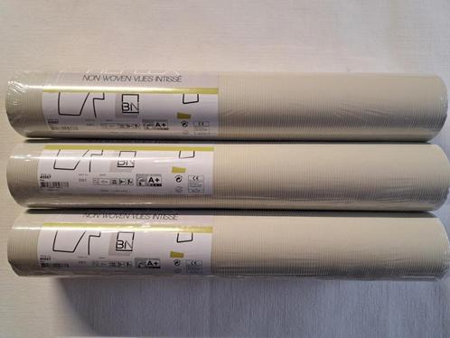 3 rollen STREPEN BEHANG zeer licht groene kleur - BN 45667, Huis en Inrichting, Stoffering | Behang, Groen, minder dan 10 m², Ophalen of Verzenden