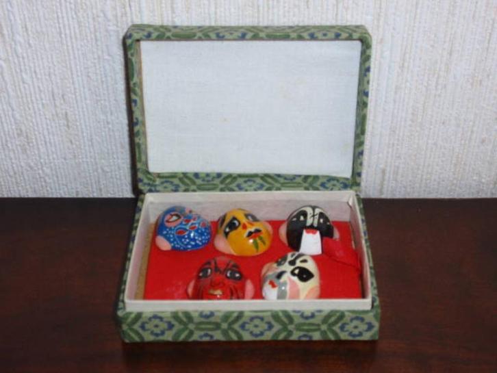 Maskers Miniatuur maskers Vintage, Antiek en Kunst, Antiek | Keramiek en Aardewerk, Ophalen of Verzenden