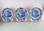 Drie Chinees porseleinen borden, Kangxi 1661-1722, Antiek en Kunst, Antiek | Porselein, Ophalen of Verzenden