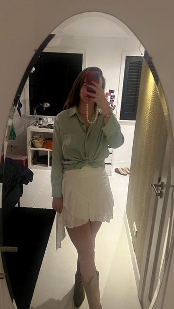 Groene satijnen blouse van Zara beschikbaar voor biedingen