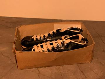 Unieke Abe Lenstra 'Abe Populair' Voetbalschoenen beschikbaar voor biedingen